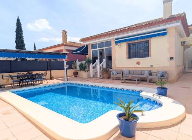 3 Zimmer Villa zu verkaufen in Bigastro mit Pool - 275.000 € (Ref: 9898418)