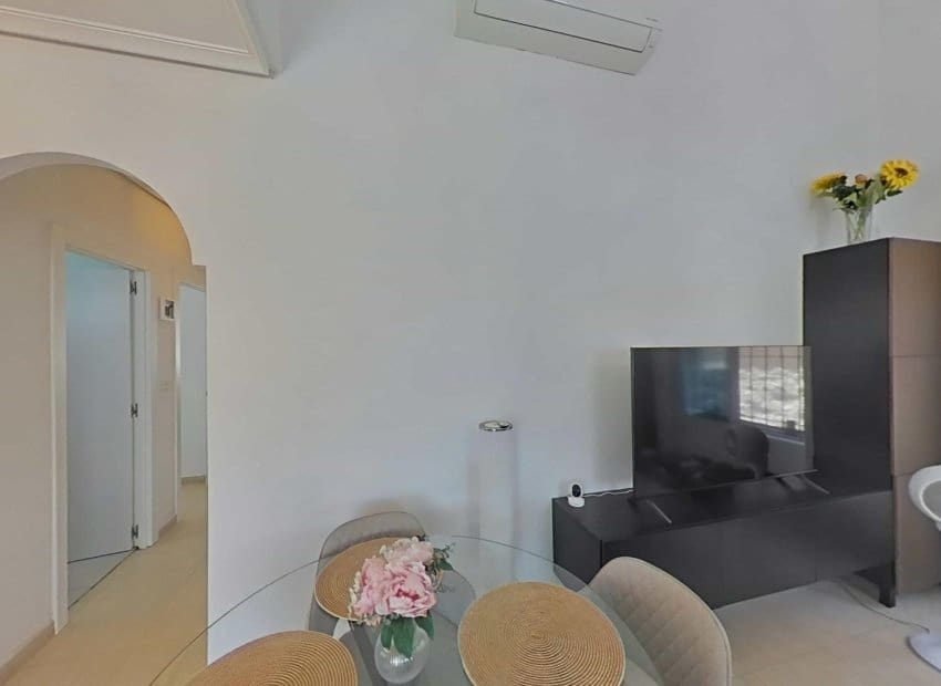 3 bedroom Villa for sale in Los Montesinos with pool - € 289,000 (Ref: 9898419)