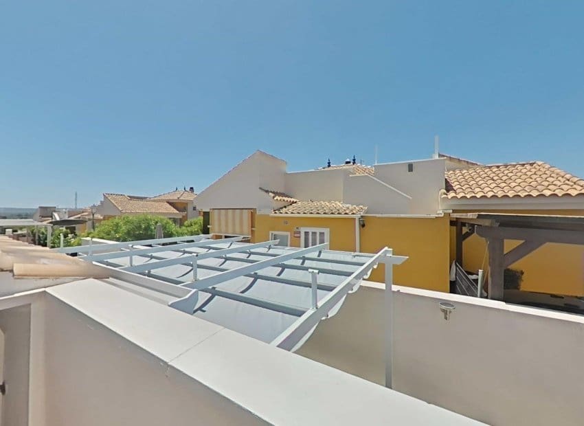 3 bedroom Villa for sale in Los Montesinos with pool - € 289,000 (Ref: 9898419)