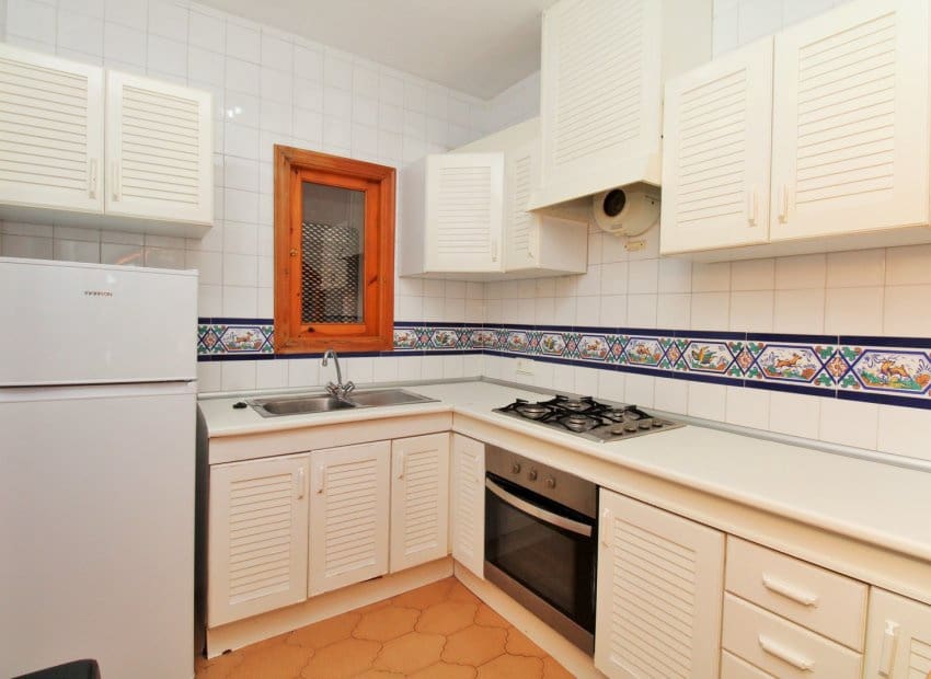 2 makuuhuone Huoneisto myytävänä paikassa Villamartin mukana uima-altaan - 164 900 € (Ref: 9902023)
