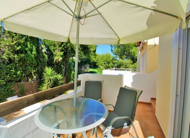 Apartamento de 2 habitaciones en Villamartin, Orihuela en venta con piscina - 159.900 € (Ref: 9902024)
