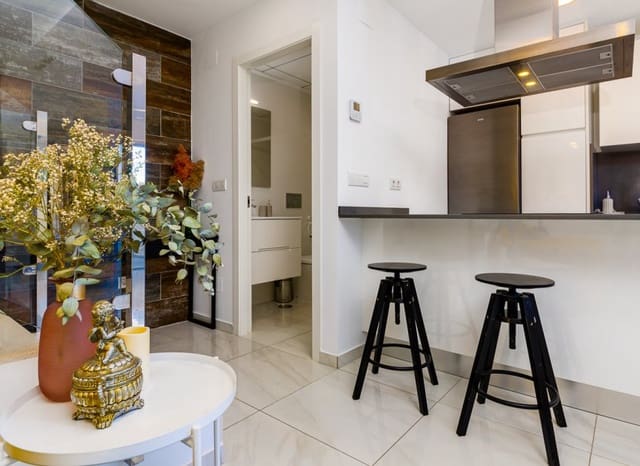 3 bedroom Townhouse for sale in Blue Lagoon - € 325,000 (Ref: 9902025)