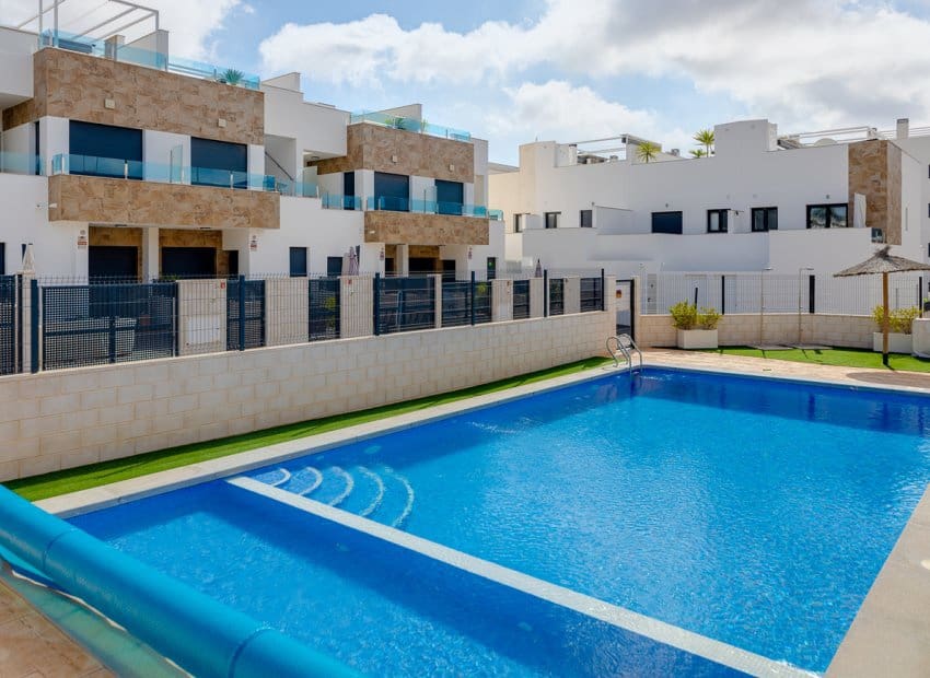 3 bedroom Townhouse for sale in Orihuela Costa - € 325,000 (Ref: 9902025)