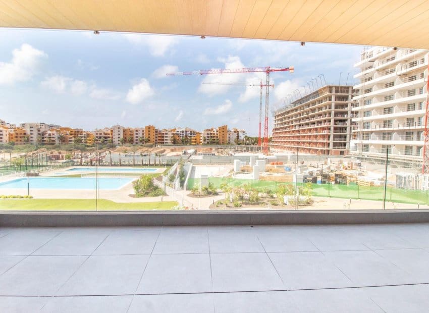 2 sypialnia Apartament na sprzedaż w Punta Prima z basenem - 370 000 € (Ref: 9902026)