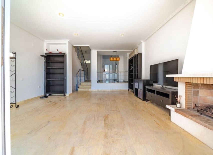 3 sypialnia Dom na sprzedaż w Orihuela Costa z basenem - 450 000 € (Ref: 9902027)