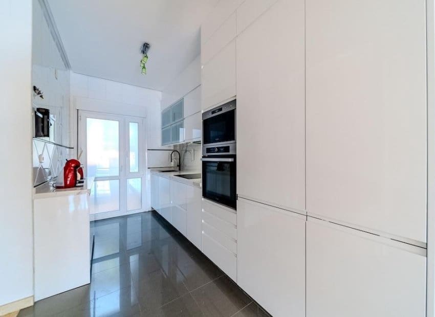 3 sypialnia Dom na sprzedaż w Orihuela Costa z basenem - 450 000 € (Ref: 9902027)