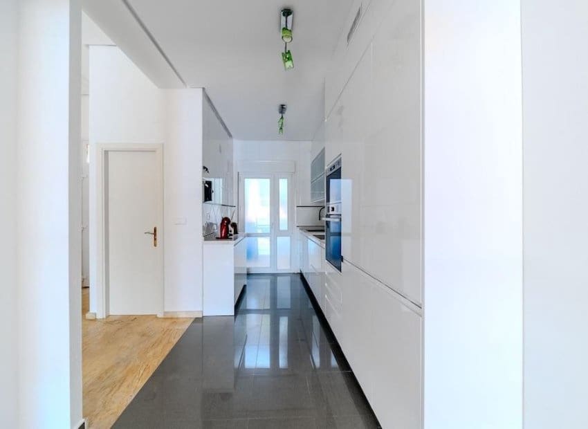 3 sypialnia Dom na sprzedaż w Orihuela Costa z basenem - 450 000 € (Ref: 9902027)