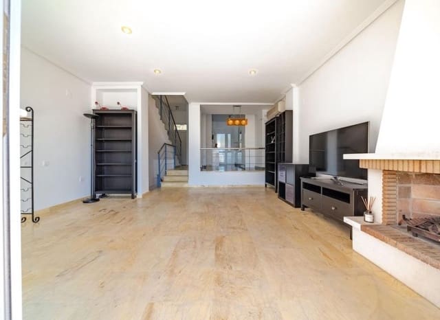 3 sypialnia Dom na sprzedaż w Aguamarina, Orihuela z basenem - 450 000 € (Ref: 9902027)