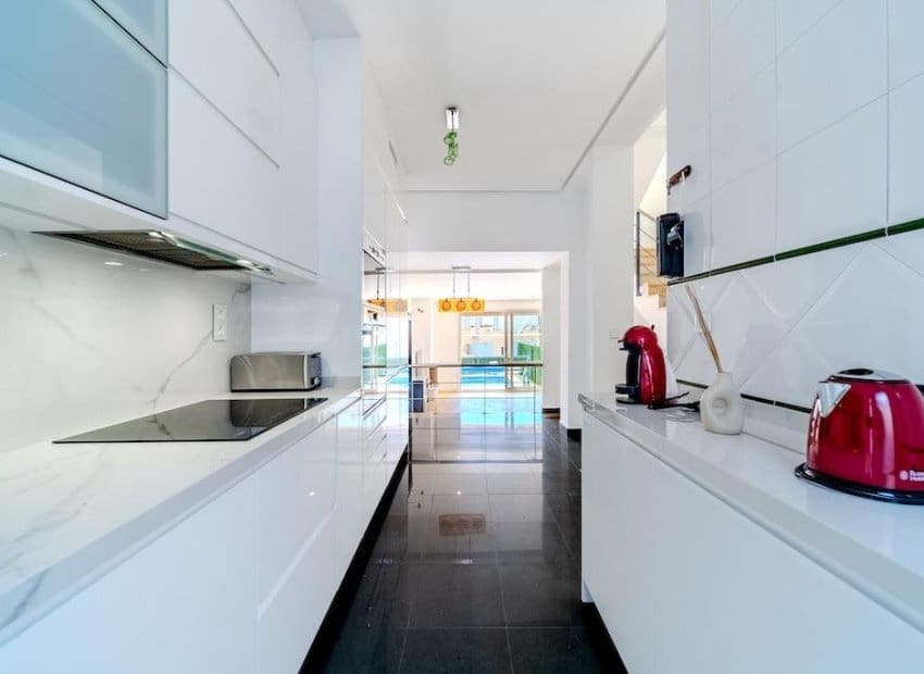 3 sypialnia Dom na sprzedaż w Orihuela Costa z basenem - 450 000 € (Ref: 9902027)