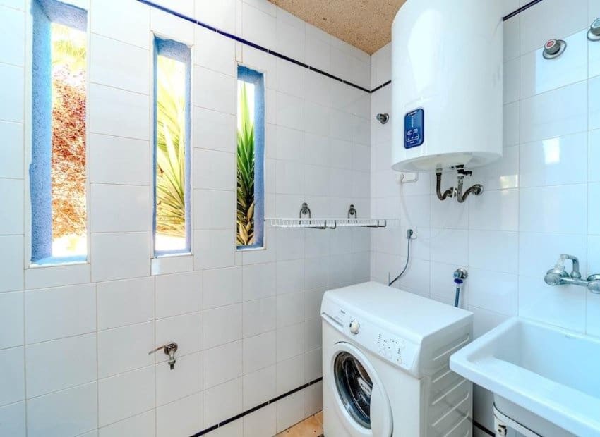 3 sypialnia Dom na sprzedaż w Orihuela Costa z basenem - 450 000 € (Ref: 9902027)