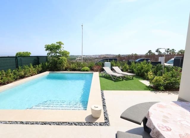 3 soveværelse Villa til salg i Algorfa med swimmingpool - € 549.000 (Ref: 9902028)