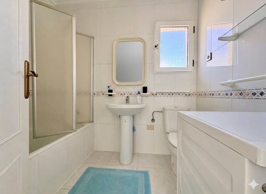 3 sypialnia Apartament na sprzedaż w La Florida z basenem - 179 000 € (Ref: 9905096)