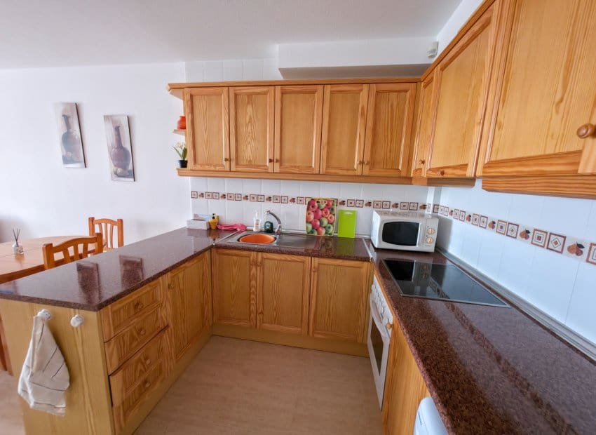 2 soveværelse Lejlighed til salg i Villamartin med swimmingpool - € 149.950 (Ref: 9905098)
