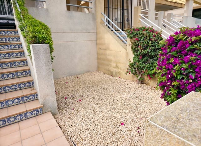 2 soverom Leilighet til salgs i Villamartin, Orihuela med svømmebasseng - € 149 950 (Ref: 9905098)