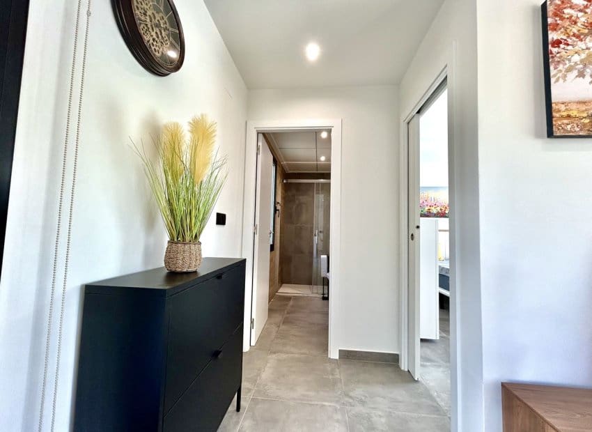 2 slaapkamer Villa te koop in Villamartin met zwembad - € 425.000 (Ref: 9911556)