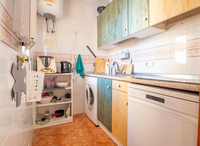 3 bedroom Apartment for sale in Torrevieja - € 144,900 (Ref: 9911557)