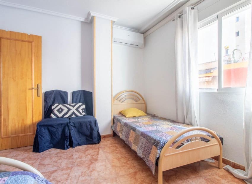 3 bedroom Apartment for sale in Torrevieja - € 144,900 (Ref: 9911557)