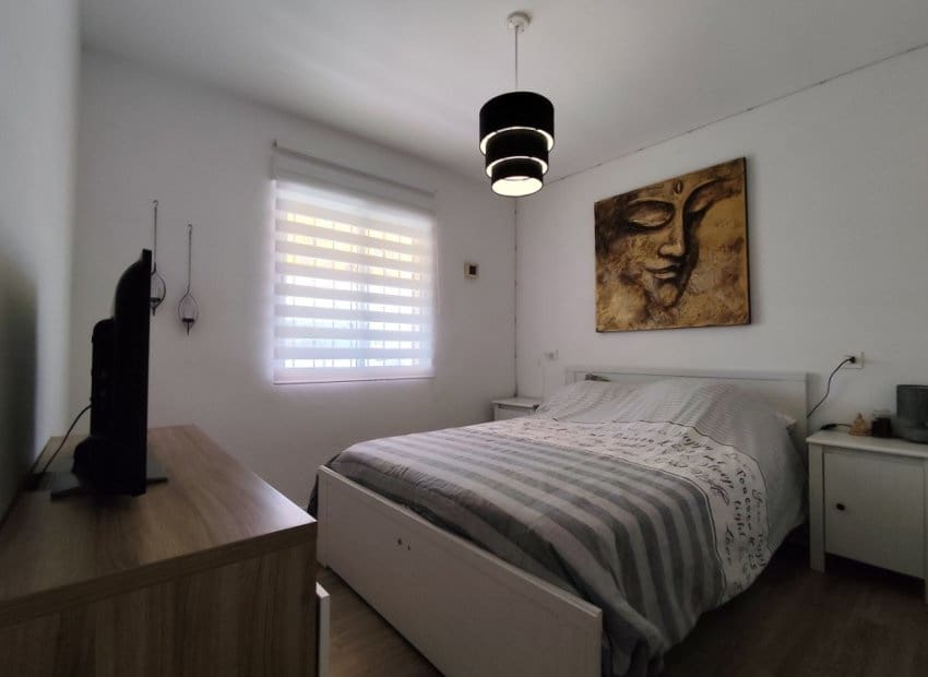 2 sypialnia Apartament na sprzedaż w Torrevieja z basenem - 165 000 € (Ref: 9911558)