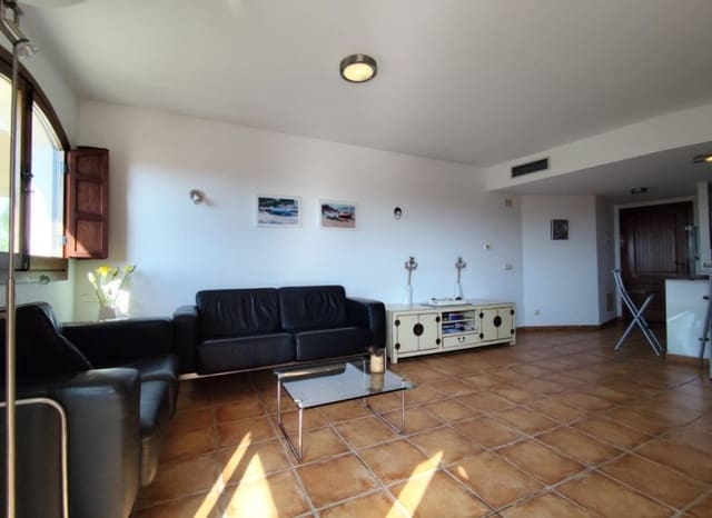 2 Zimmer Apartment zu verkaufen in Punta Prima, Torrevieja mit Pool - 299.900 € (Ref: 9911559)