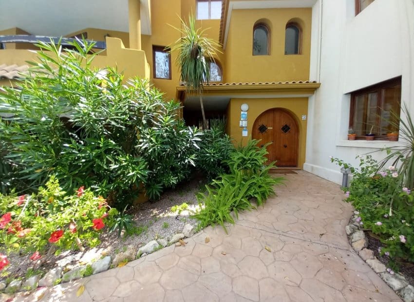 2 Zimmer Apartment zu verkaufen in Punta Prima mit Pool - 299.900 € (Ref: 9911559)