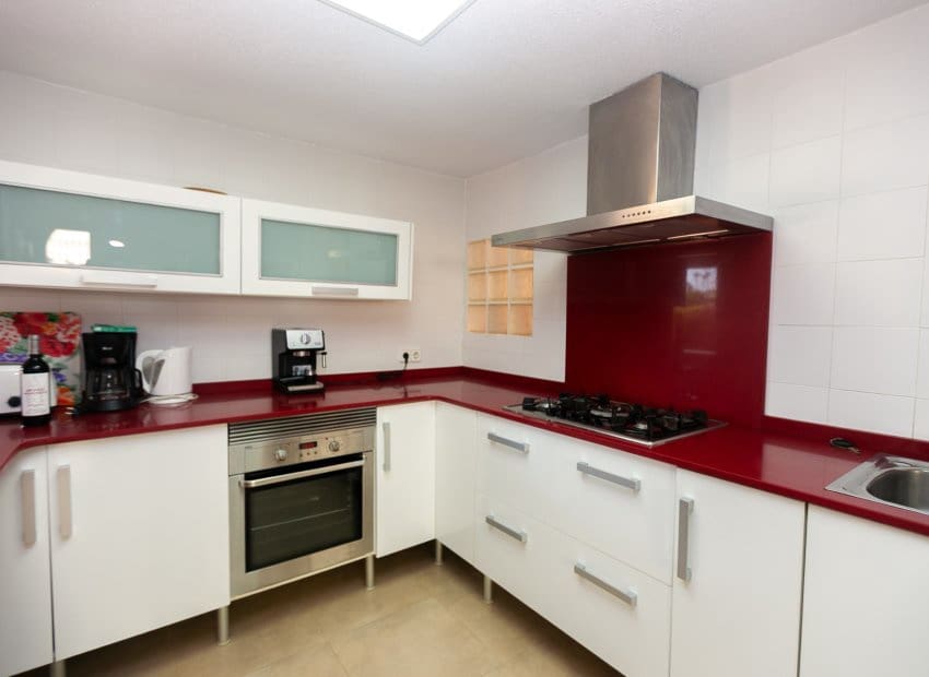 4 slaapkamer Villa te koop in La Zenia met zwembad - € 1.295.000 (Ref: 9911560)