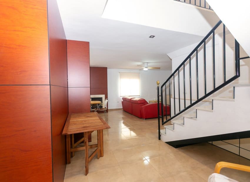 4 slaapkamer Villa te koop in La Zenia met zwembad - € 1.295.000 (Ref: 9911560)