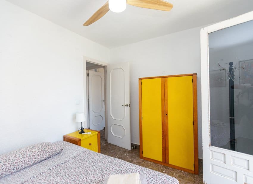4 slaapkamer Villa te koop in La Zenia met zwembad - € 1.295.000 (Ref: 9911560)