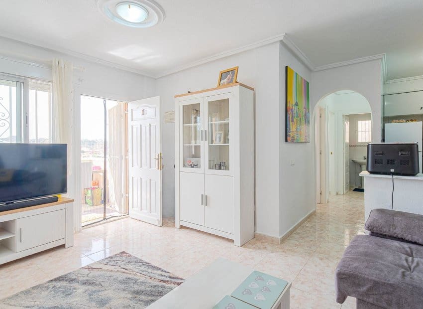 2 slaapkamer Appartement te koop in Ciudad Quesada met zwembad - € 137.950 (Ref: 9920998)