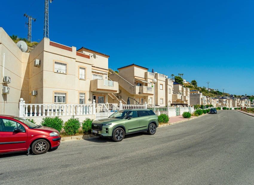 2 slaapkamer Appartement te koop in Ciudad Quesada met zwembad - € 137.950 (Ref: 9920998)