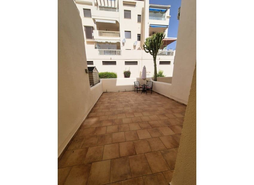 2 slaapkamer Huis te koop in Las Ramblas Golf met zwembad - € 229.000 (Ref: 9920999)