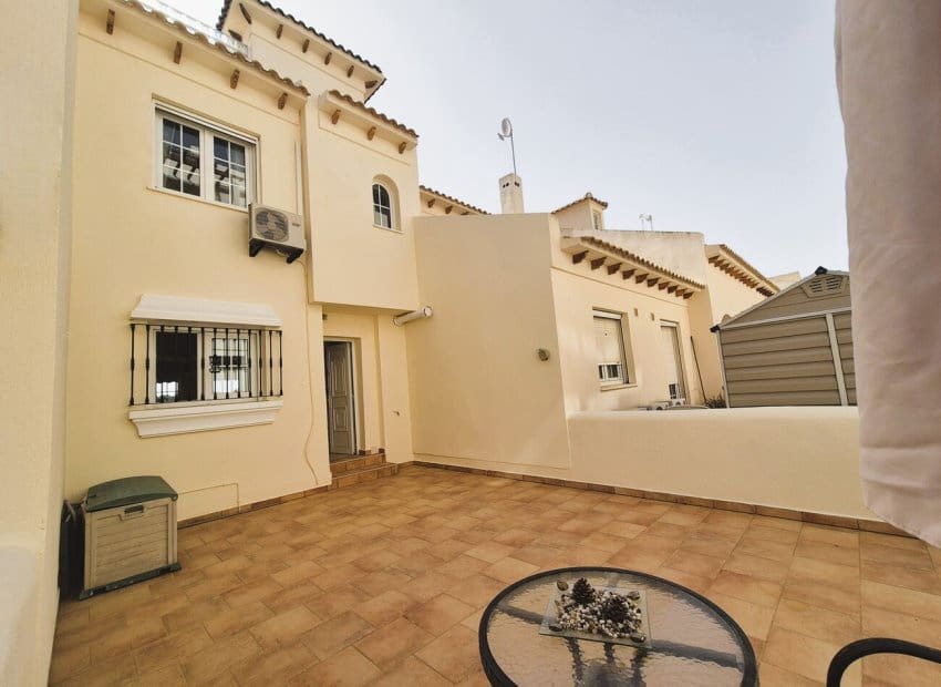 2 slaapkamer Huis te koop in Las Ramblas Golf met zwembad - € 229.000 (Ref: 9920999)