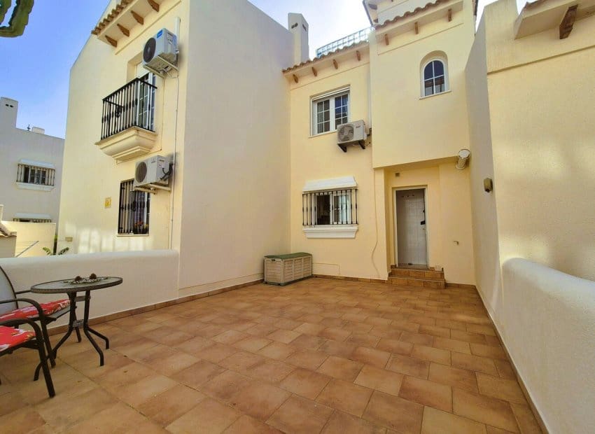 2 slaapkamer Huis te koop in Las Ramblas Golf met zwembad - € 229.000 (Ref: 9920999)
