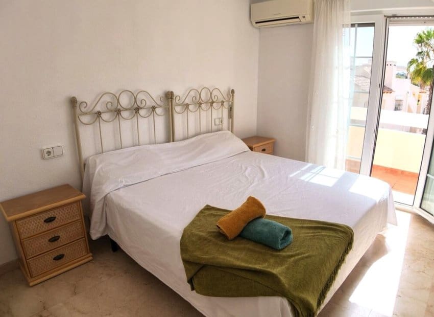 2 slaapkamer Huis te koop in Las Ramblas Golf met zwembad - € 229.000 (Ref: 9920999)