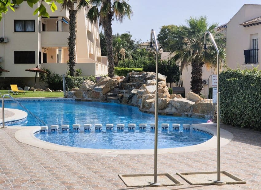 2 slaapkamer Huis te koop in Las Ramblas Golf met zwembad - € 229.000 (Ref: 9920999)