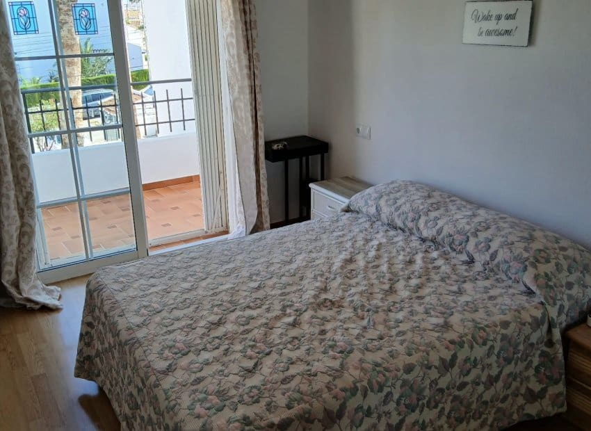 2 Zimmer Haus zu verkaufen in Villamartin mit Pool - 219.950 € (Ref: 9921001)