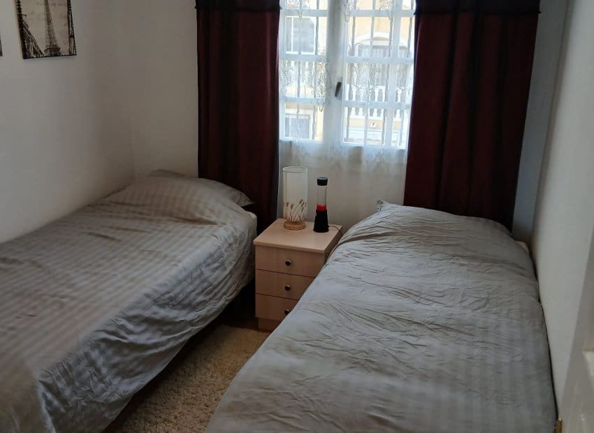 2 Zimmer Haus zu verkaufen in Villamartin mit Pool - 219.950 € (Ref: 9921001)