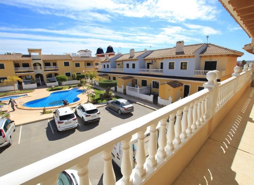 2 bedroom Apartment for sale in Dona Pepa - € 169,950 (Ref: 9921002)