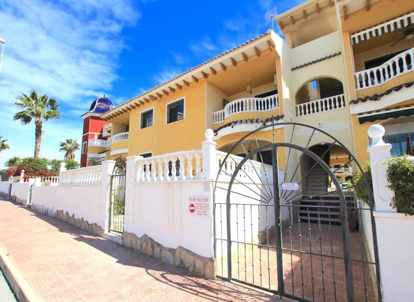 2 bedroom Apartment for sale in Dona Pepa - € 169,950 (Ref: 9921002)
