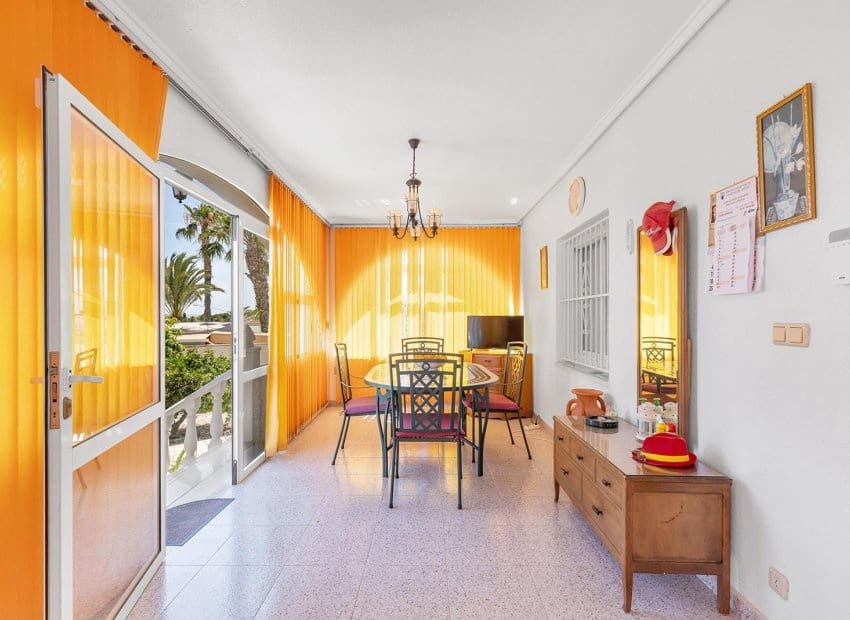 4 bedroom Villa for sale in Dona Pepa with pool - € 495,000 (Ref: 9921004)
