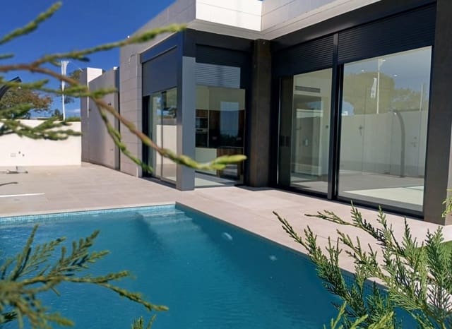3 soverom Villa til salgs i Pinar de Campoverde, Pilar de la Horadada med svømmebasseng - € 586 000 (Ref: 9921011)
