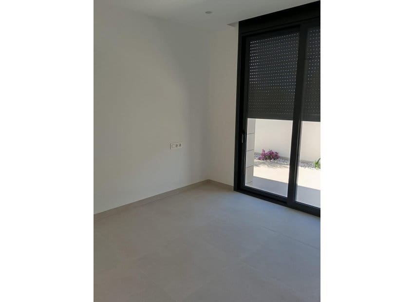 3 sypialnia Willa na sprzedaż w Pilar de la Horadada z basenem - 586 000 € (Ref: 9921011)