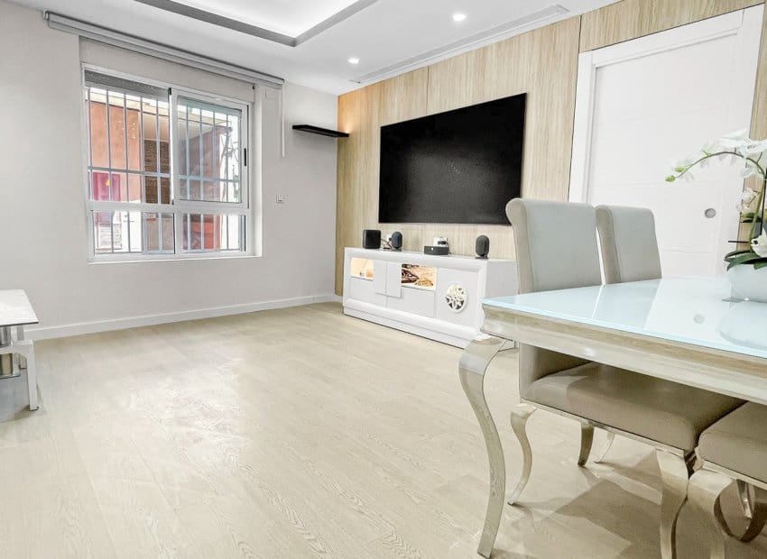 3 soveværelse Lejlighed til salg i Torrevieja - € 236.000 (Ref: 9921012)
