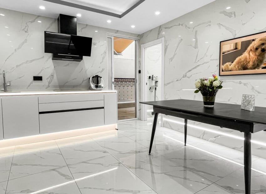 3 soveværelse Lejlighed til salg i Torrevieja - € 236.000 (Ref: 9921012)