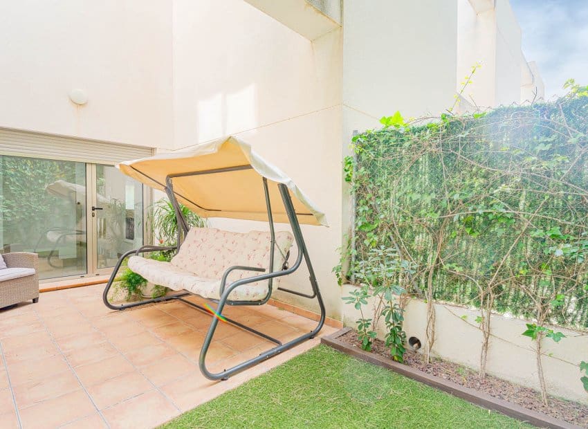 3 bedroom Townhouse for sale in Punta Prima with pool - € 355,000 (Ref: 9927921)