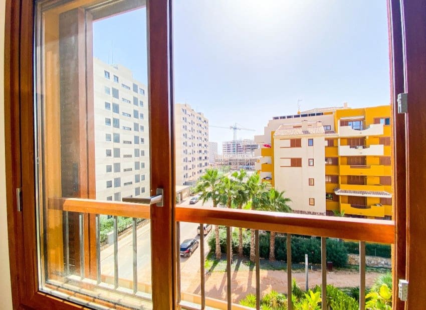 2 bedroom Apartment for sale in Punta Prima with pool - € 270,000 (Ref: 9927923)