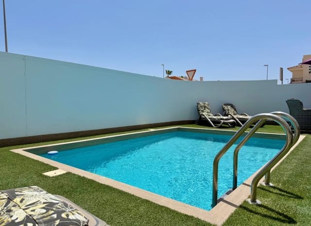 4 soveværelse Villa til salg i Doña Pepa, Rojales med swimmingpool - € 525.000 (Ref: 9932423)