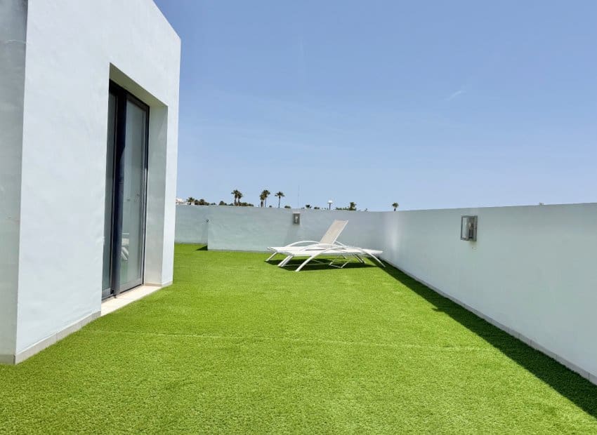 4 bedroom Villa for sale in Dona Pepa with pool - € 525,000 (Ref: 9932423)