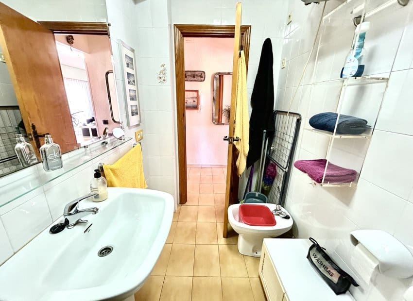 1 slaapkamer Appartement te koop in La Veleta - € 159.900 (Ref: 9932424)