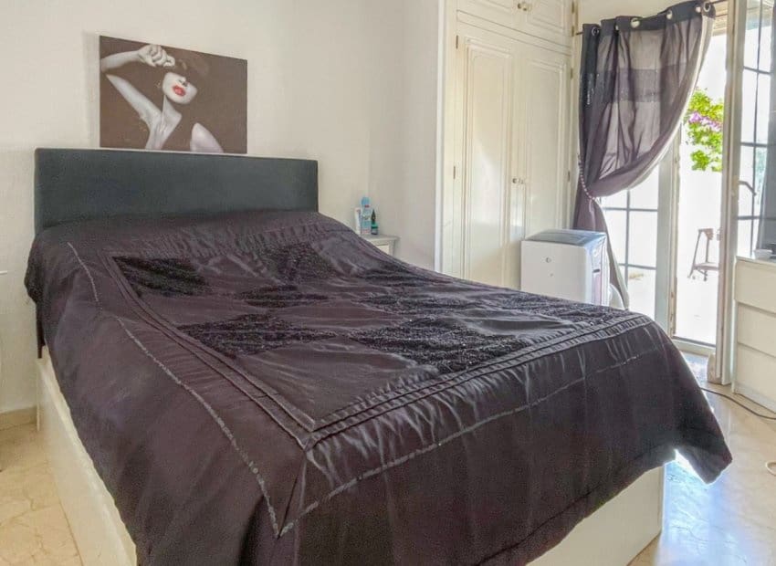 4 quarto Casa em Banda para venda em Orihuela Costa com piscina - 295 000 € (Ref: 9932426)