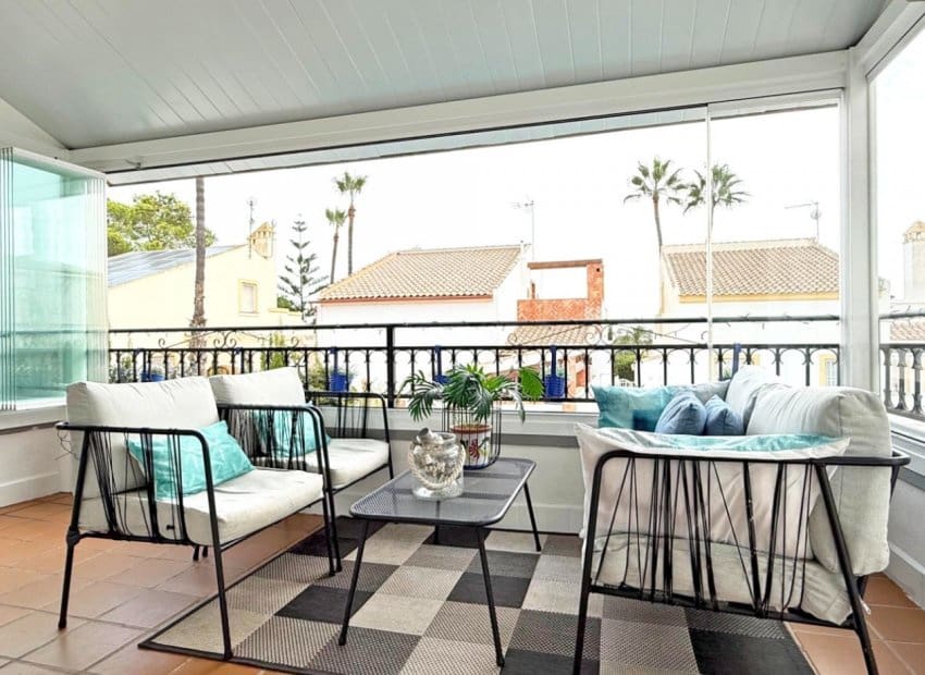 3 makuuhuone Huvila myytävänä paikassa Orihuela Costa mukana uima-altaan - 424 900 € (Ref: 9932428)